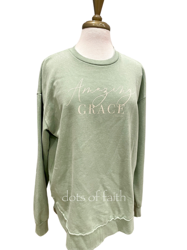 amazing grace GREEN ROYCE scoop hem fleece